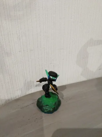 Skylanders Swap Force – Stealth Elf – Figurine 5€