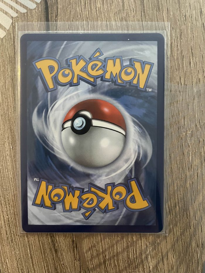 Pokemon Mastouffe V - photo numéro 2