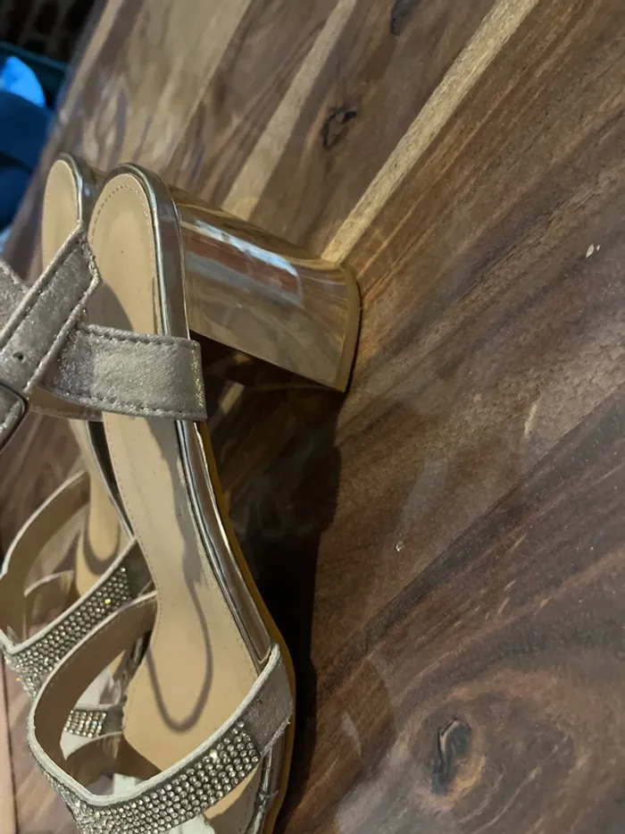 sandales dorée - photo numéro 4