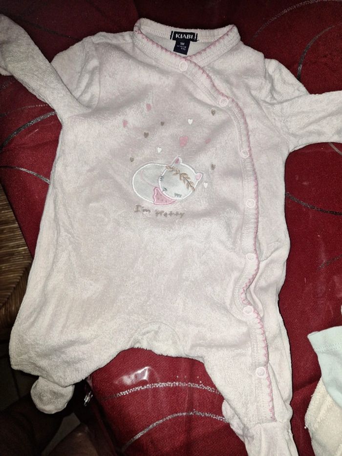 Pyjamas velour taille un mois - photo numéro 3
