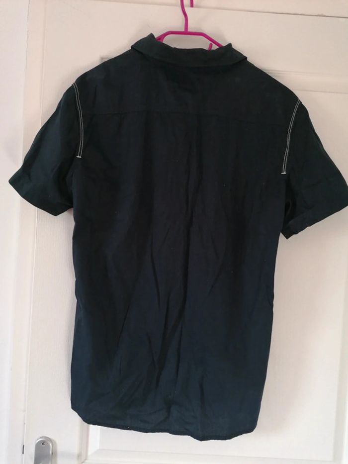 Chemise homme manches courtes portée une fois comme neuve - photo numéro 4