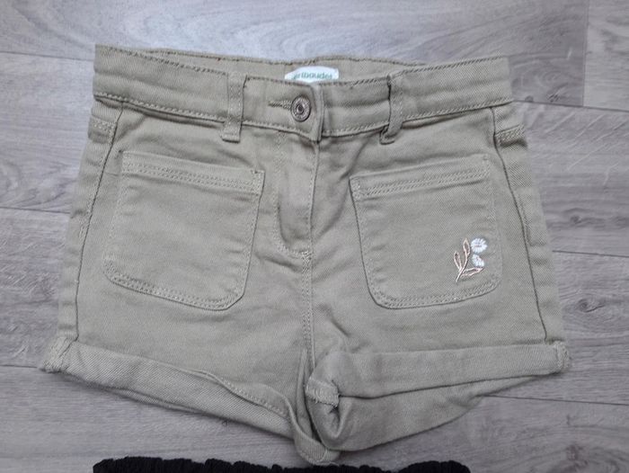 Short 6 ans - photo numéro 2