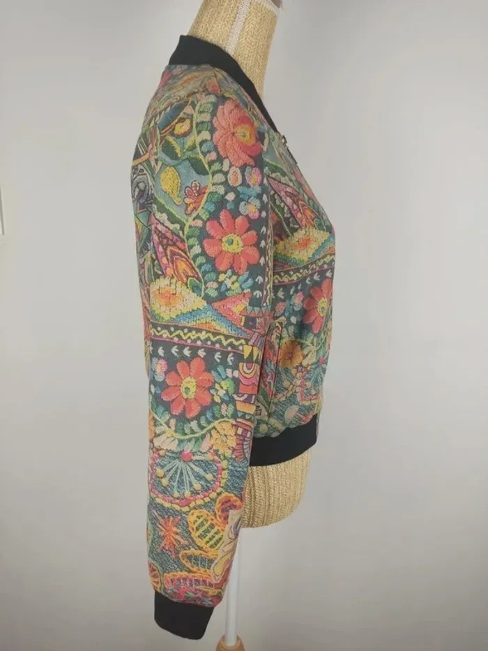 Bomber / veste manches longues suédine motifs fleuris multicolores taille S Madison - photo numéro 3