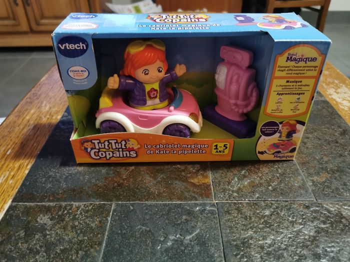 Tut tut copains Le cabriolet magique de Kate la pipelette - photo numéro 9