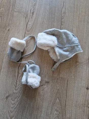 Bonnet et moufles