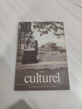 Livre magazine culturel de la RDA république démocratique allemande 1985
