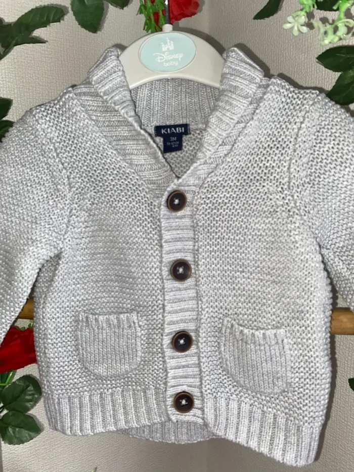 Gilet bébé - photo numéro 2