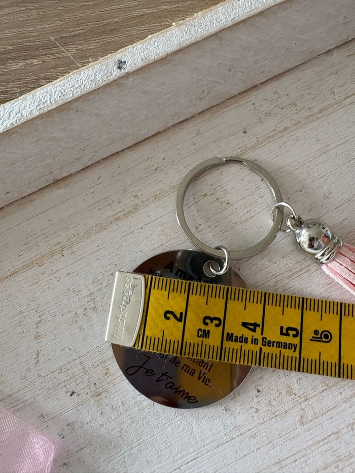 Porte clés large médaille - photo numéro 4