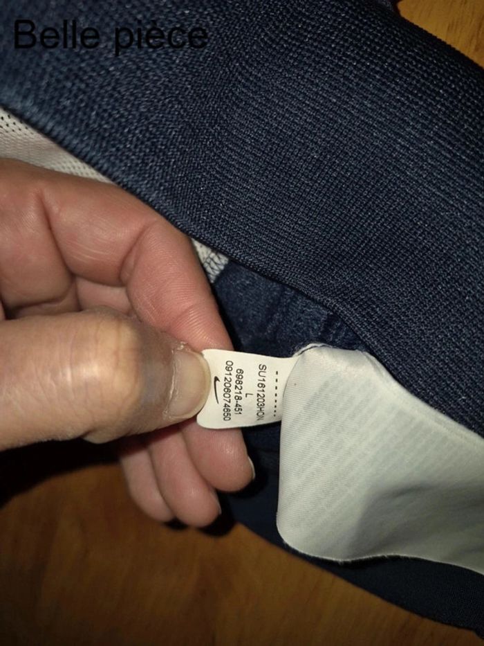 Veste survêtement nike enfants 12 /13 ans - photo numéro 5