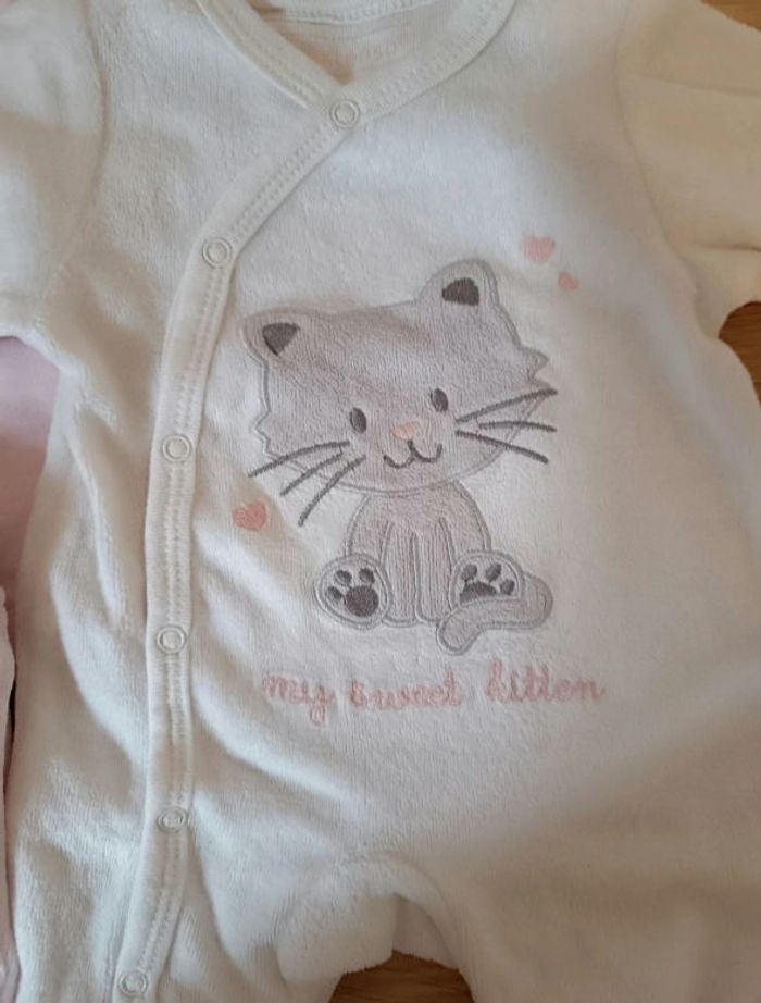 Lot de 2 pyjamas fille 1 mois - photo numéro 2