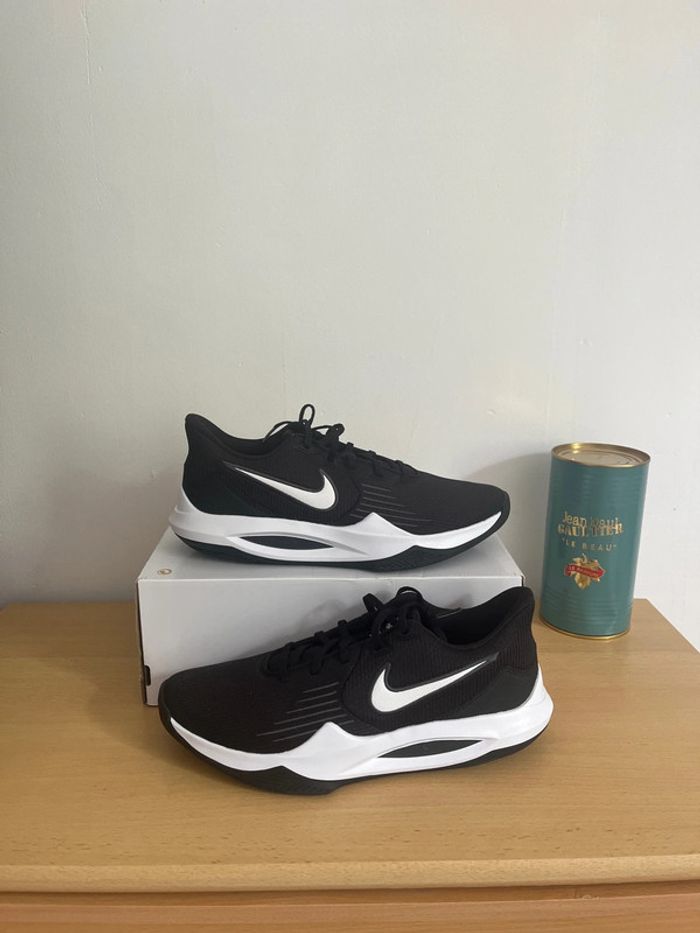 Chaussure Nike taille 46