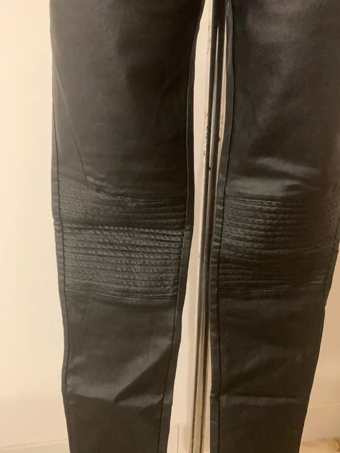 Saint Germain pantalon simili cuir T40 - photo numéro 3