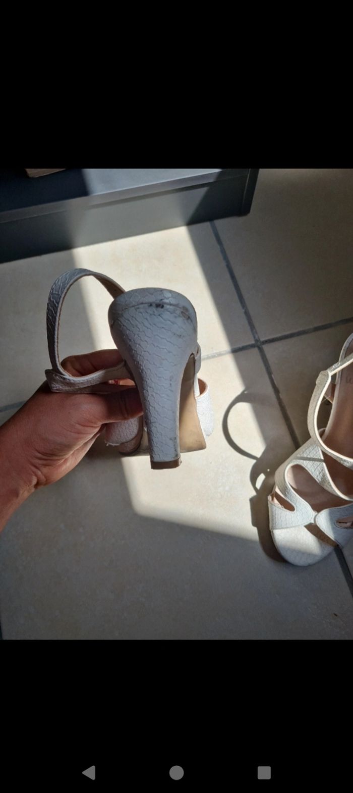 Talon blanc - photo numéro 4