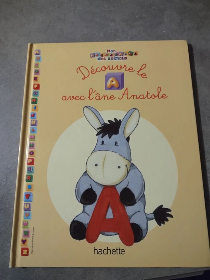 Livre découvre le A avec l'âne Anatole