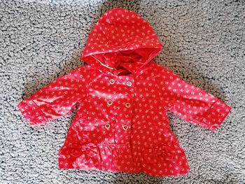 Manteau ciré fille taille 6 mois