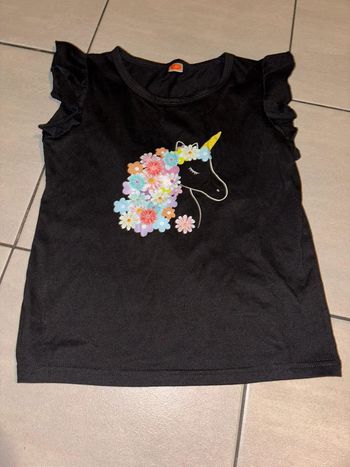 Tee shirt