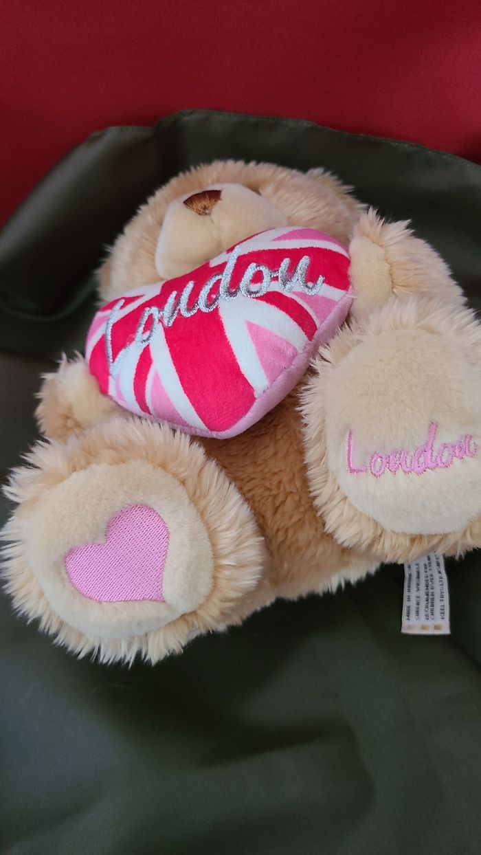 Peluche Doudou ours beige Coeur London KEEL TOYS - photo numéro 4