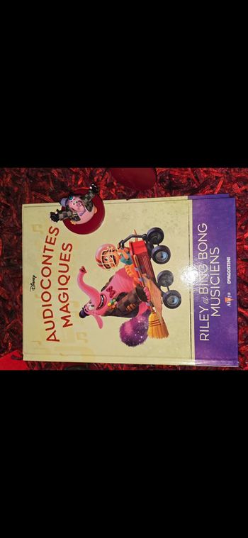 Livre et figurine 120 des audiocontes Magiques altaya audio conte audio compte disney