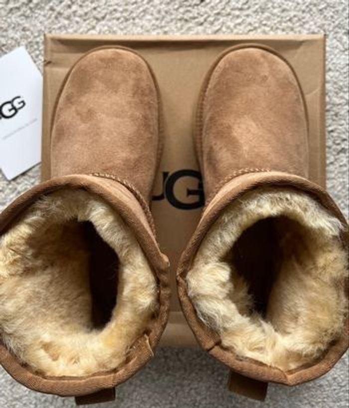 Bottines UGG Classic Mini Platform - Taille 37 - Neuves - photo numéro 6