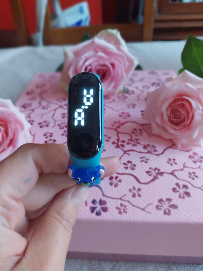 Montre de sport stitch - photo numéro 4