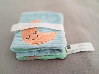 Livre en tissu bébé