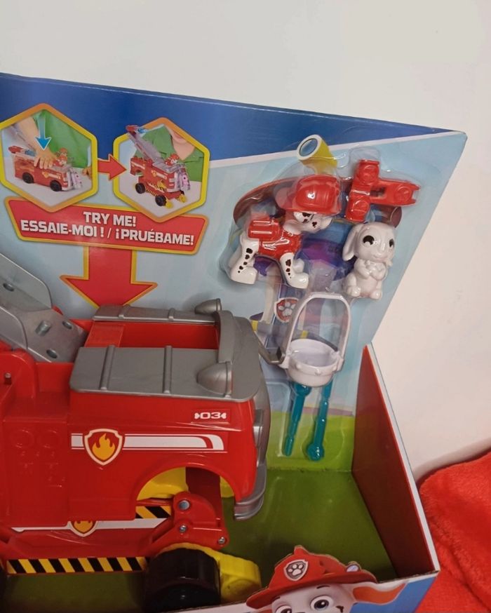 🧸Grand véhicule et figurines Marcus pat patrouille neuf avec étiquettes - photo numéro 4