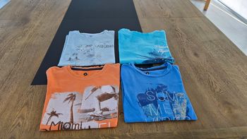 Lot de 4 tee-shirts