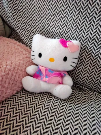 Peluche Hello Kitty