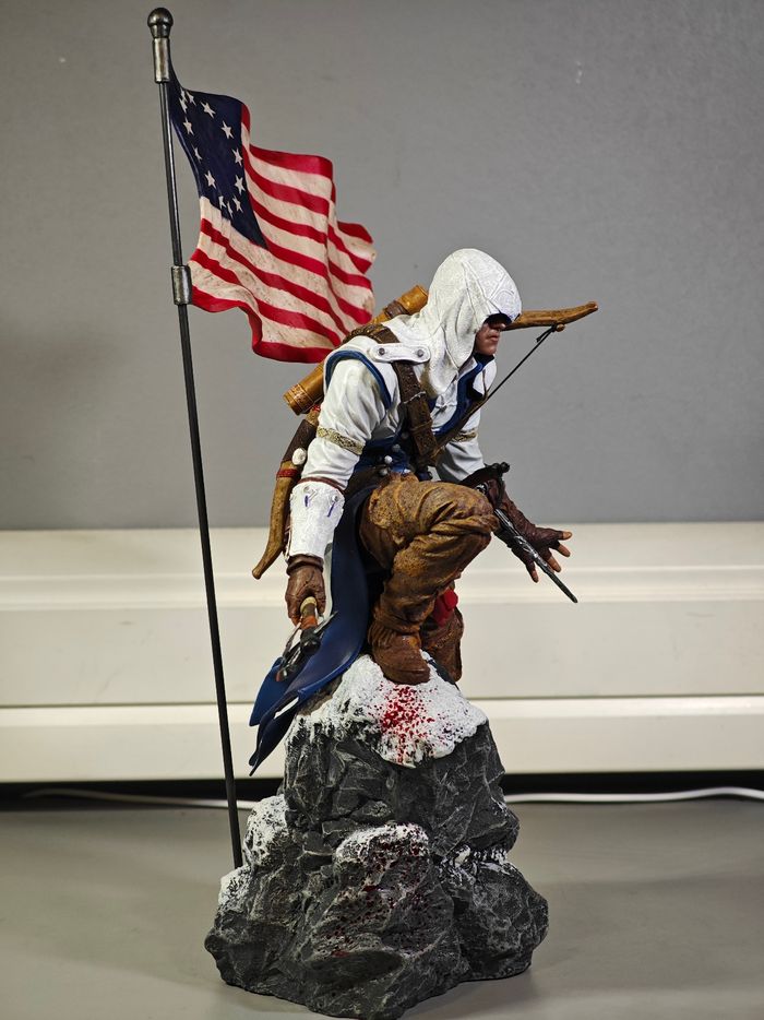 Figurine Connor Assassin's Creed 3 édition Freedom 32cm - photo numéro 6