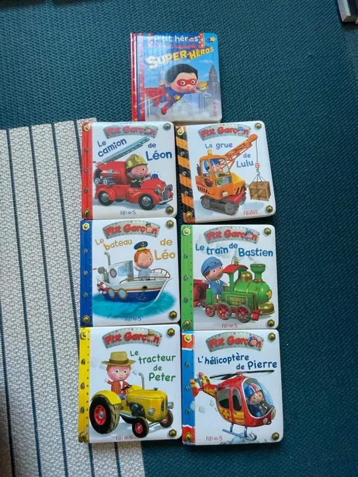 Lot livres bébé