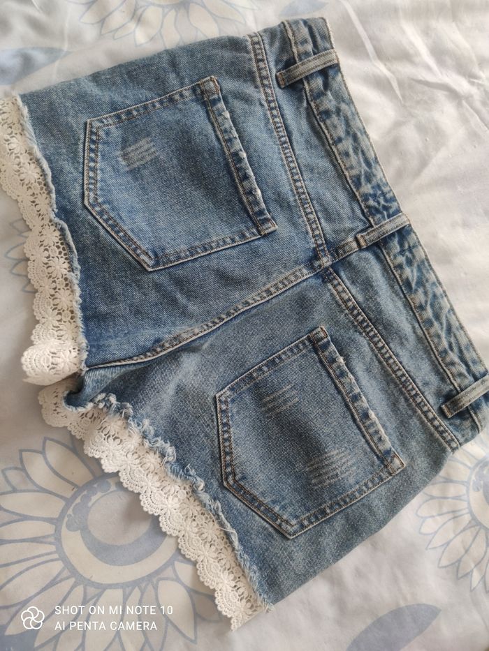 Short dentelle taille 38 - photo numéro 5