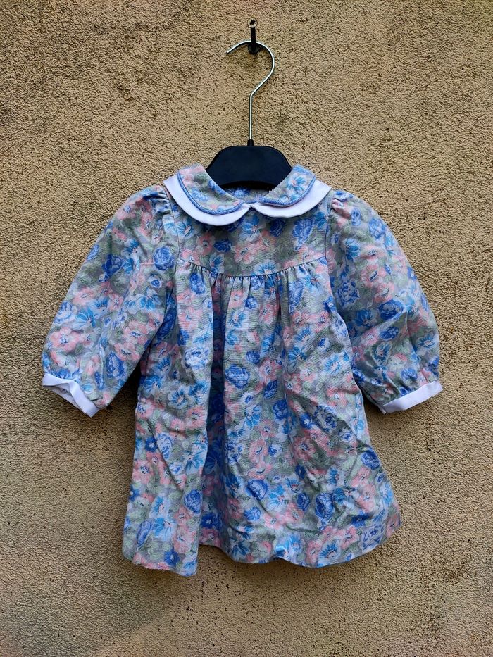 Robe a fleurs Vintage taille 3 mois