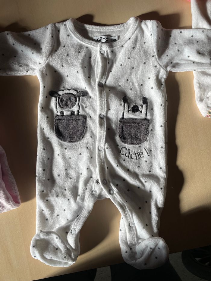 Lot 4 pyjamas - photo numéro 3