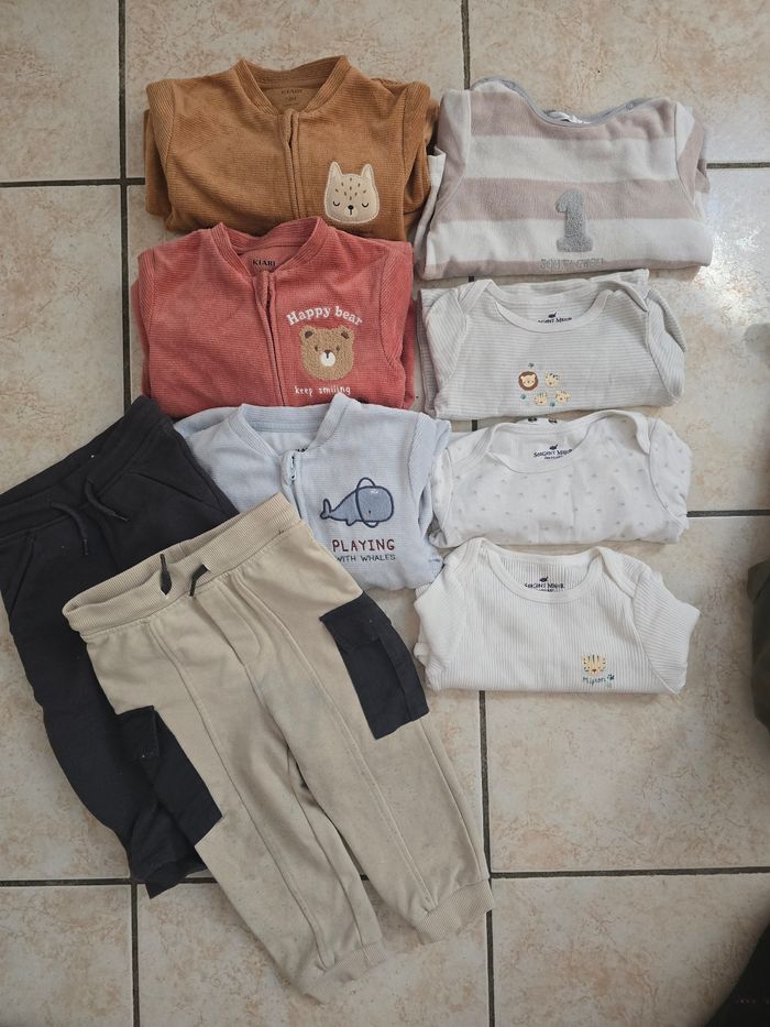 Lot 18 mois pyjama bodie à l'unité ou lot complet