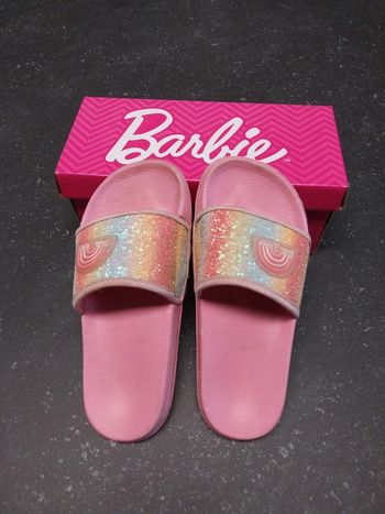 Claquettes p 32 Barbie