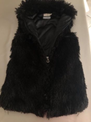 Gilet manche courte poilu