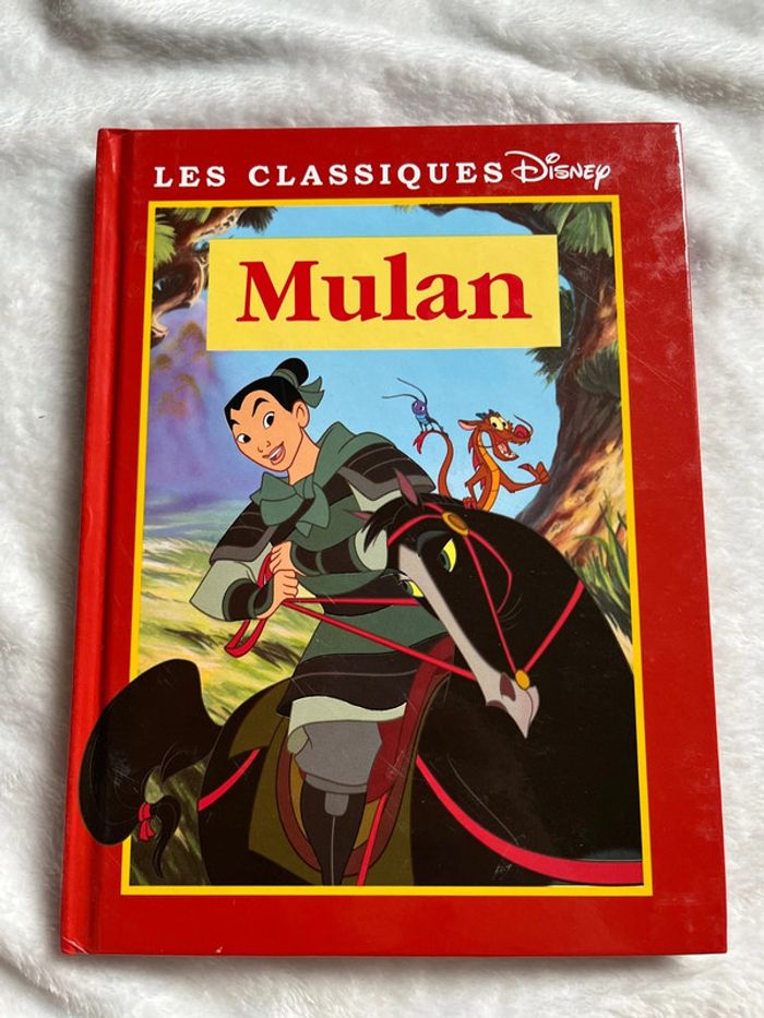 Livre Disney mulan