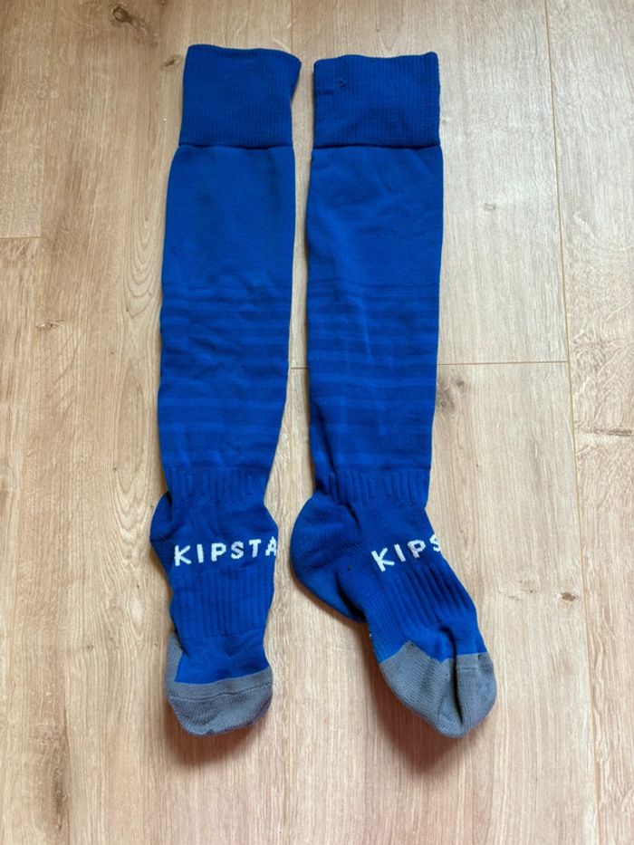 T-shirt et chaussettes de foot Décathlon 10 ans - photo numéro 3