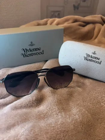 Lunettes Vivienne Westwood