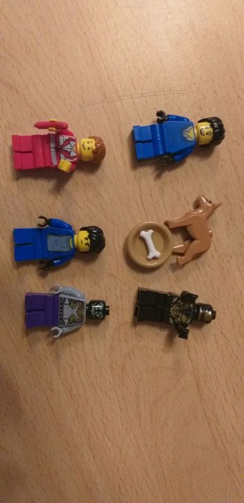 Lego figurines