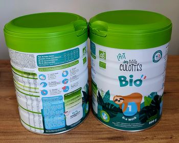 2 boîtes petits culottés neuves.
