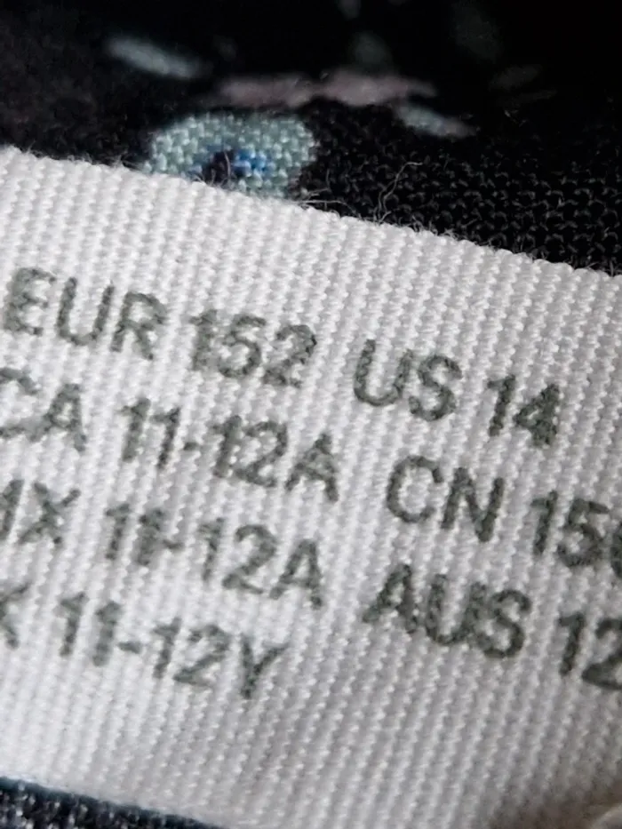 robe h&m 152cm - photo numéro 6