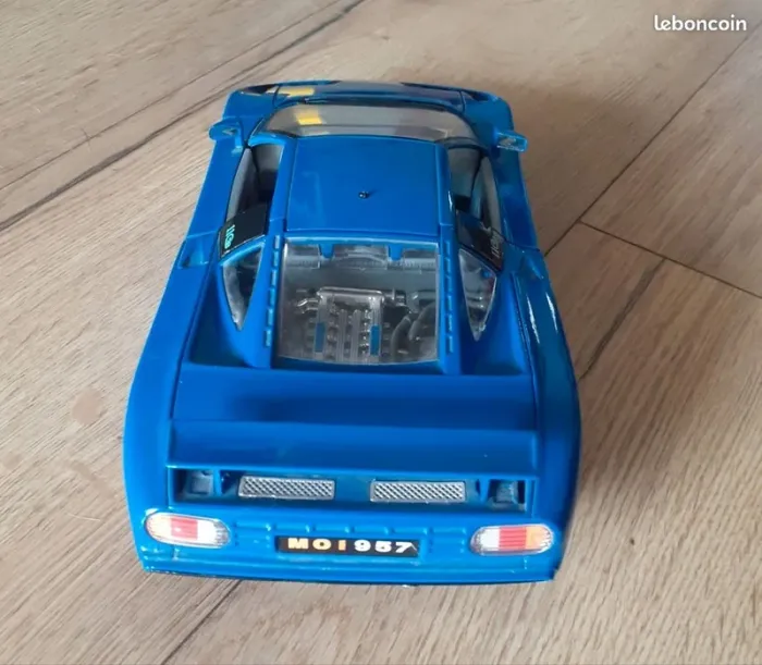Bugatti 11 GB miniature 1/18 ème - photo numéro 2