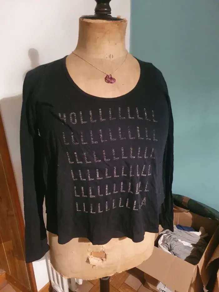 Haut manche longe dos dentelle @ - photo numéro 2