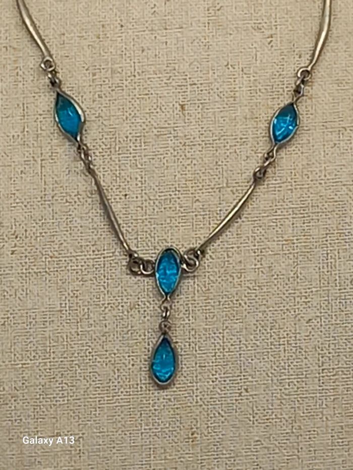 Collier antique en métal et verre - photo numéro 2
