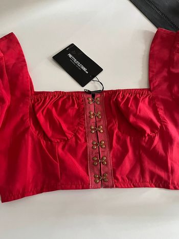 Crop top