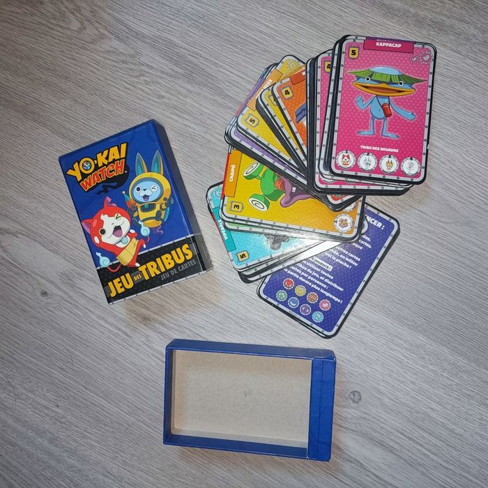 Jeu des tribus yo kai watch jeu 7 familles des 4 ans 45 cartes complet boîte d'origine