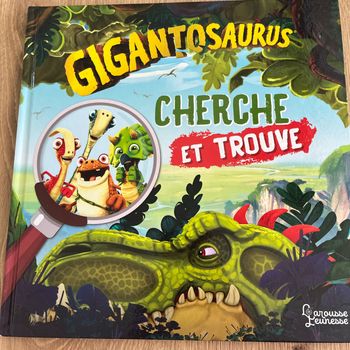 Cherche et trouve gigantosaurus