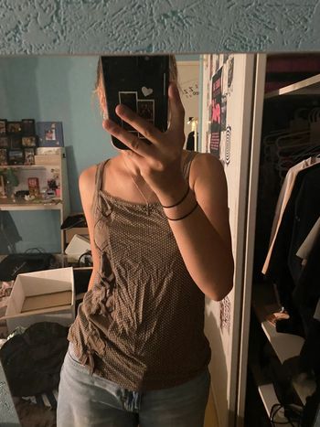 top avec gilet à poid beige