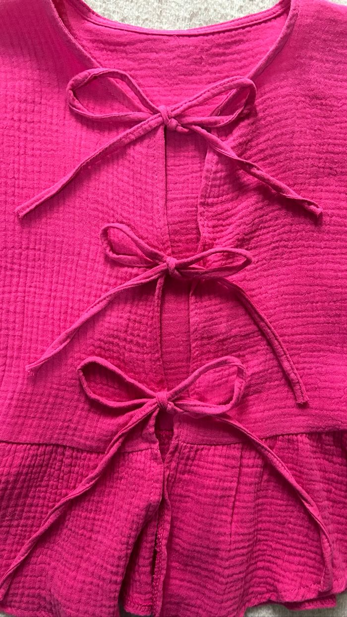 top rose avec nœuds - photo numéro 3